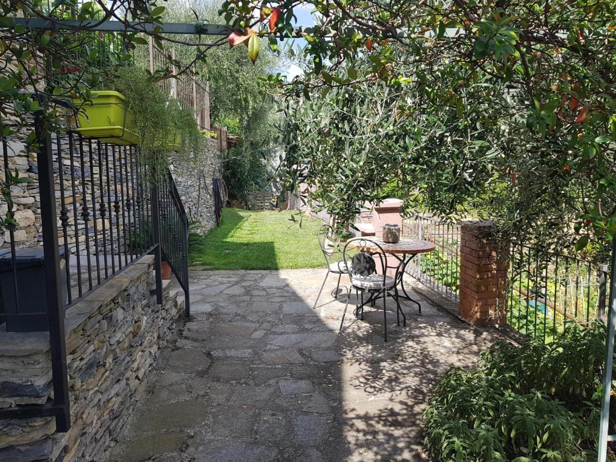 Villa Casa Elisa Dolcedo Exterior foto